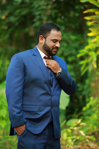 Sales Manager Matrimony Groom, customer reference - UK2024279296